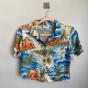 Vintage Iolani crop shirt